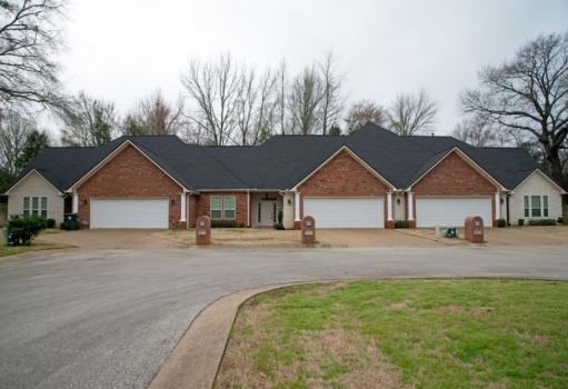 Triplex - 6230, 6233, 6234 Ashton Cove  