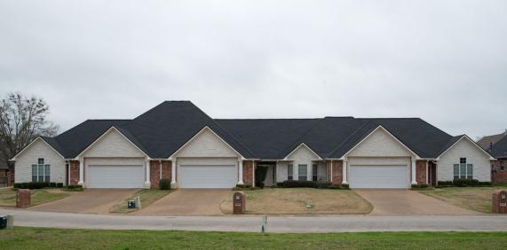 Triplex- 6214 Ashton Cove